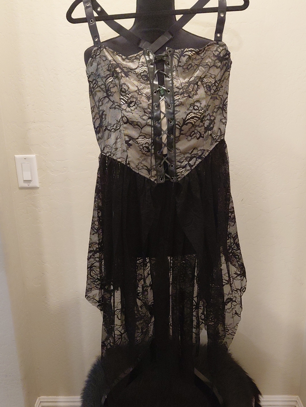 CLUB EXX XXL SISTERS OF THE SAND Strappy Black Lace Corset Dress